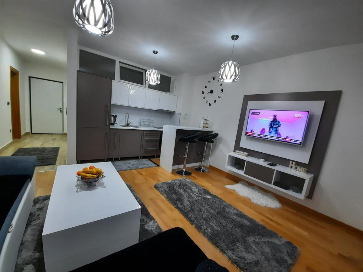 Apartman Bulevar Sarajevo - Free Parking Exterior photo