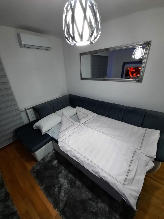 Apartman Bulevar Sarajevo - Free Parking Exterior photo