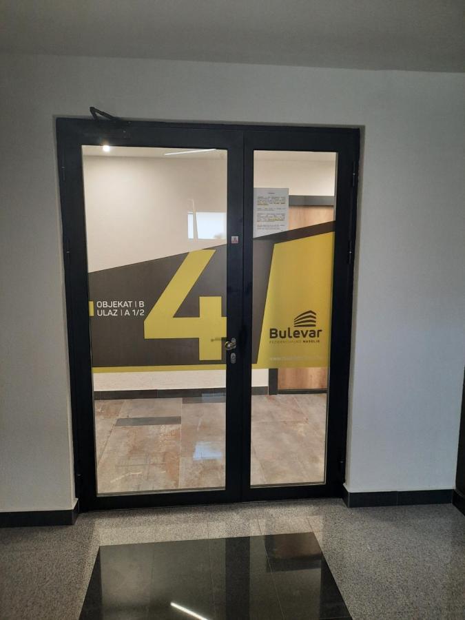 Apartman Bulevar Sarajevo - Free Parking Exterior photo