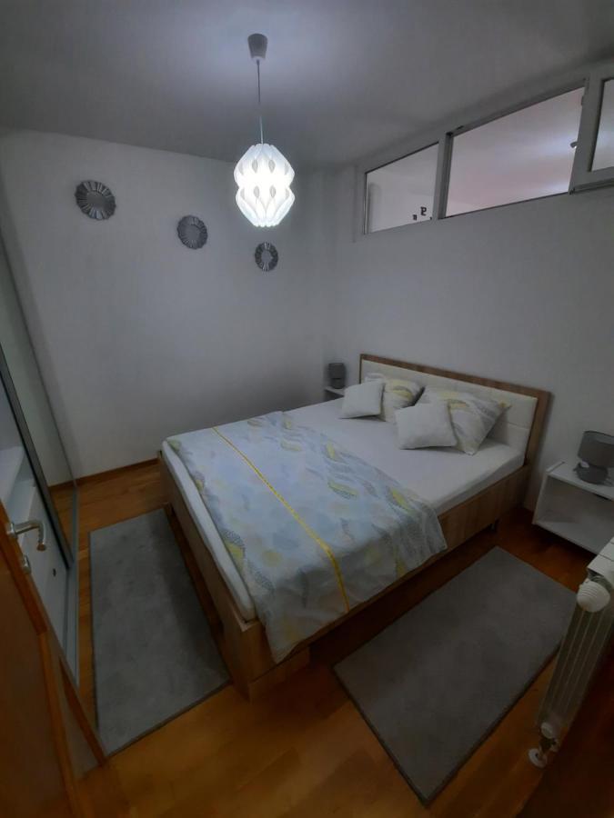 Apartman Bulevar Sarajevo - Free Parking Exterior photo