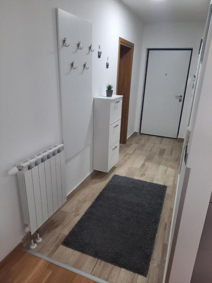 Apartman Bulevar Sarajevo - Free Parking Exterior photo