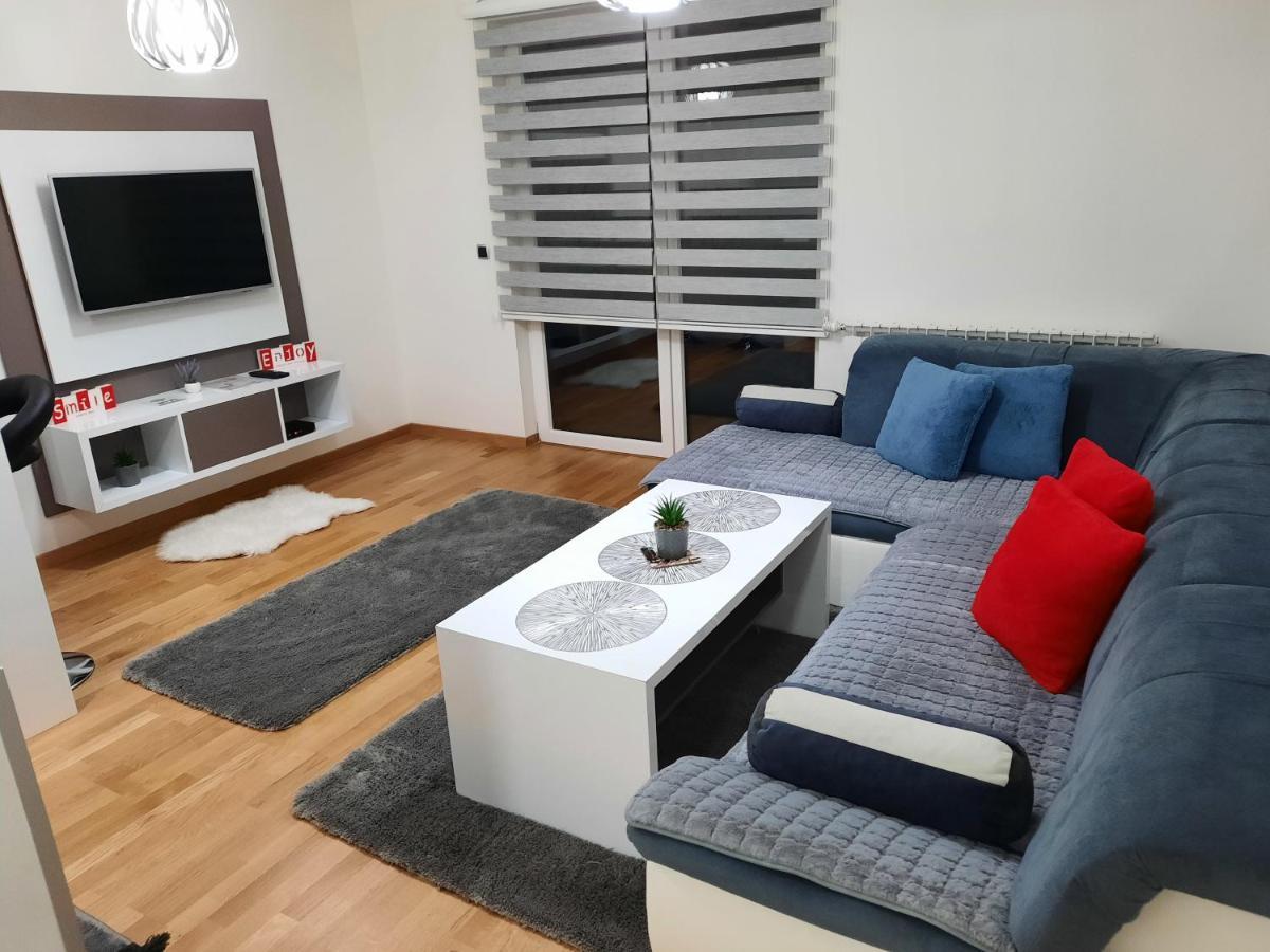 Apartman Bulevar Sarajevo - Free Parking Exterior photo